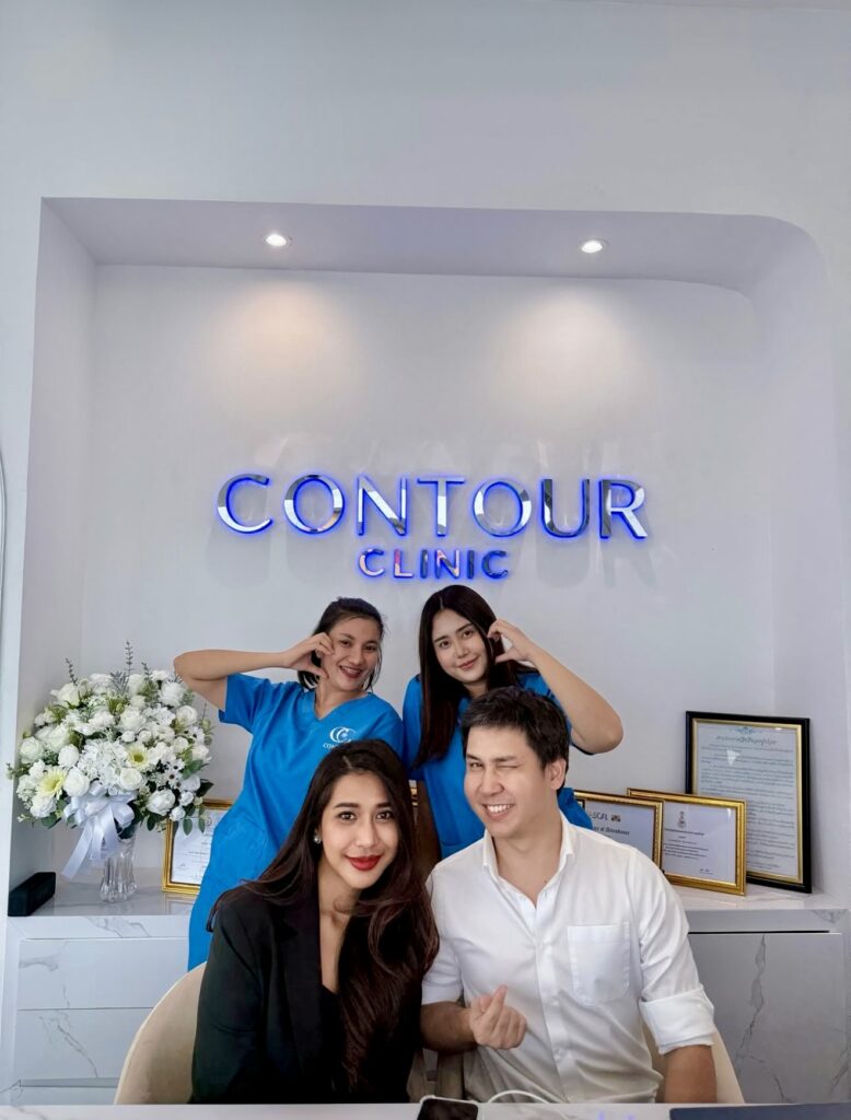 Founder Airada and Dr. Vasinja Jianphongpakorn posing at the lobby of Contour Clinic Thailand